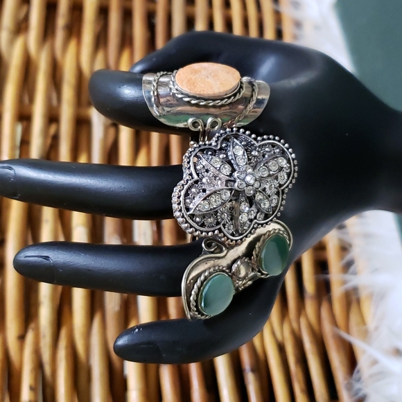 Set of 3 Costume Jewelry Rings Boho - Picture 3 of 4